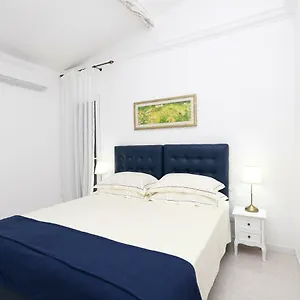  Apartment Eravamo